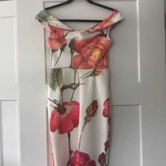 Off the shoulder dress - Picture 3 of 6